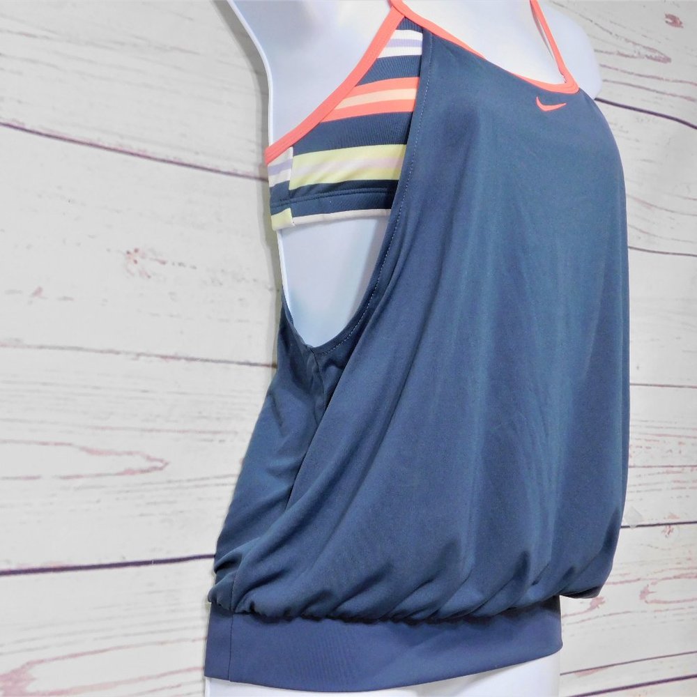 Nike Women's Gym Training Tank Top Shirt W/ Bra